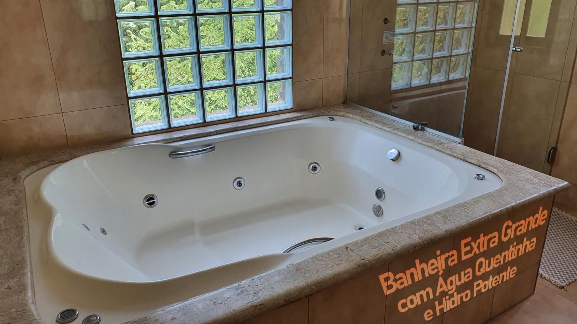Casa Encanto Do Alto Espacosa Completa Com Suite Hidromassagem Quarto E Banheiro Extra Mairiporã エクステリア 写真